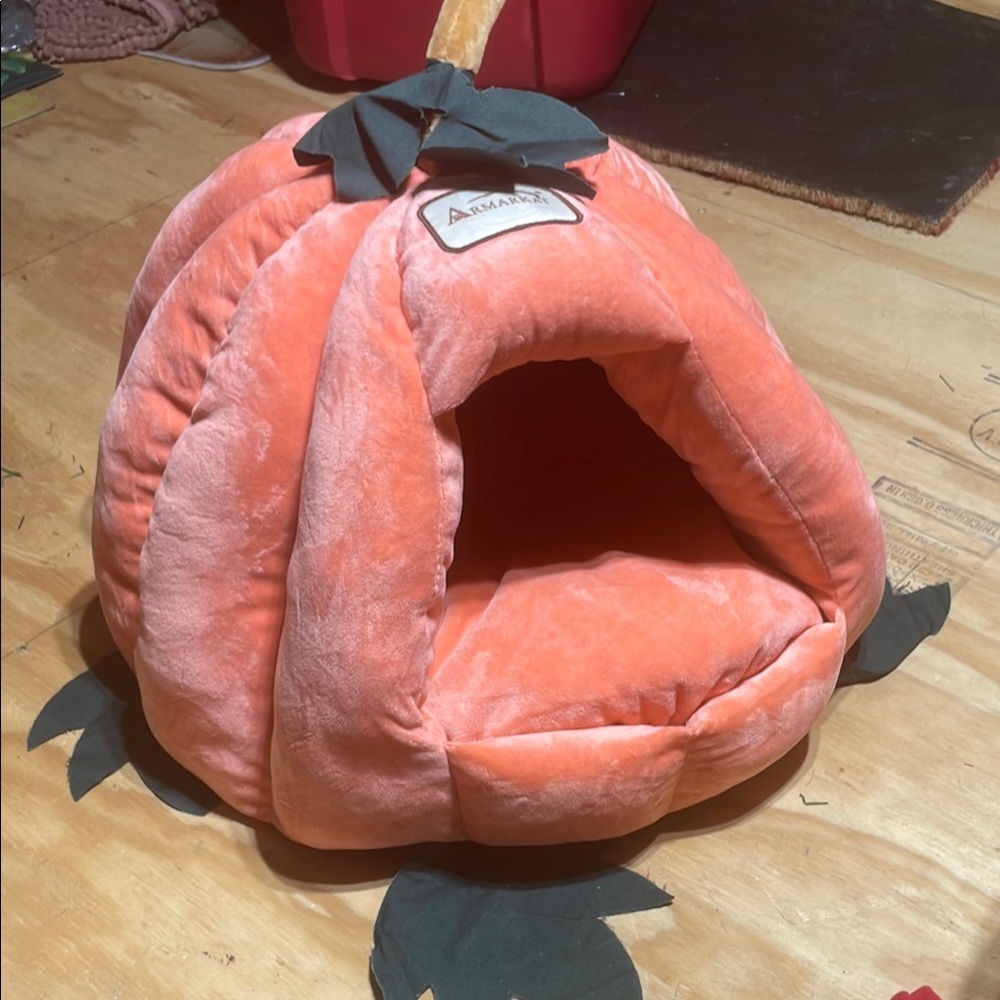 Orange Pumpkin Pet Bed